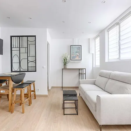 Apartment De Charme Montmartre Batignolles *
