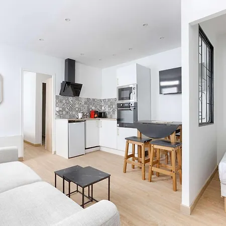 Appartamento De Charme Montmartre Batignolles